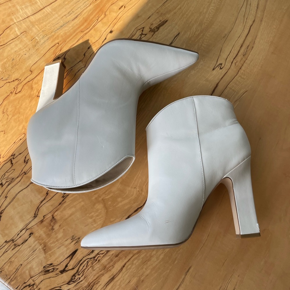 Marc Fisher White Pointed Toe Leather Ankle Boots